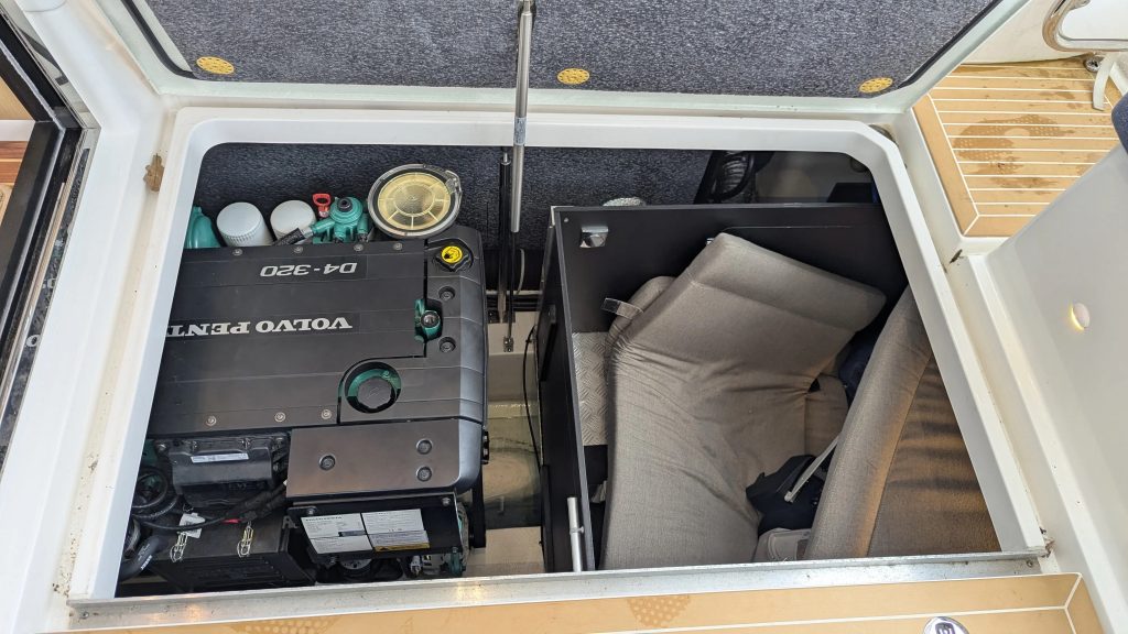 f482bcbefb714a71affa7fcaddbd83ccf8b695b425484737902d40beb099bf85 copy